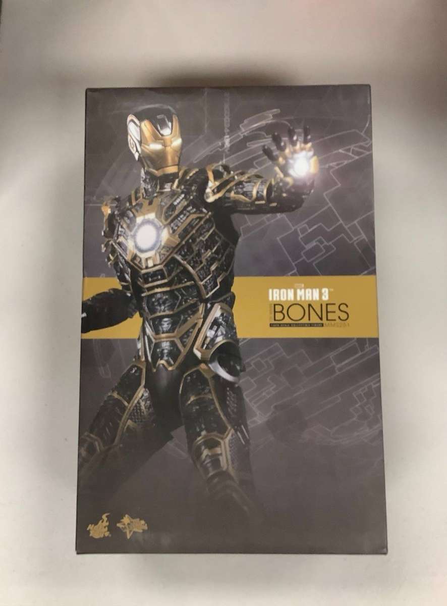 Hot Toys MMS251 Iron Man 3 Iron Man Mark XLI (41) Bones Sixth Scale Figure