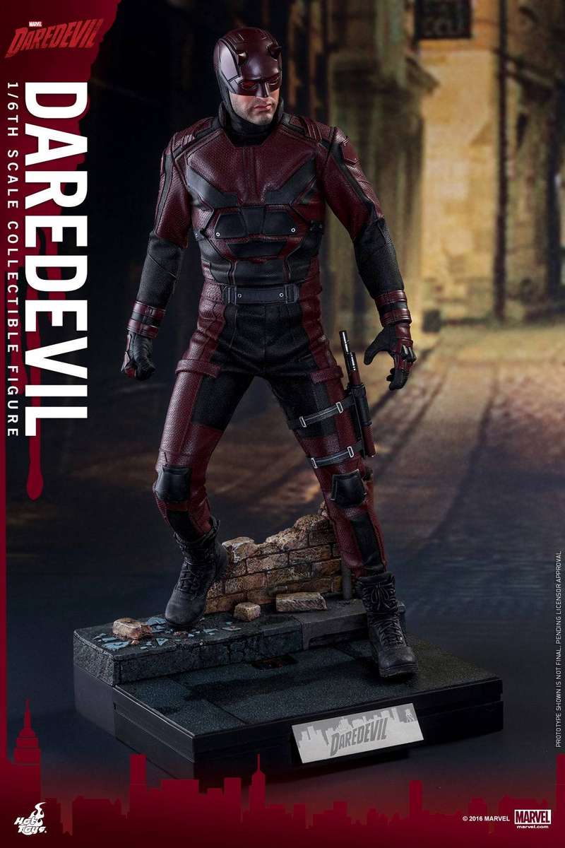 Hot Toys TMS003 Netflix Daredevil 1/6th Scale Collectible Figure