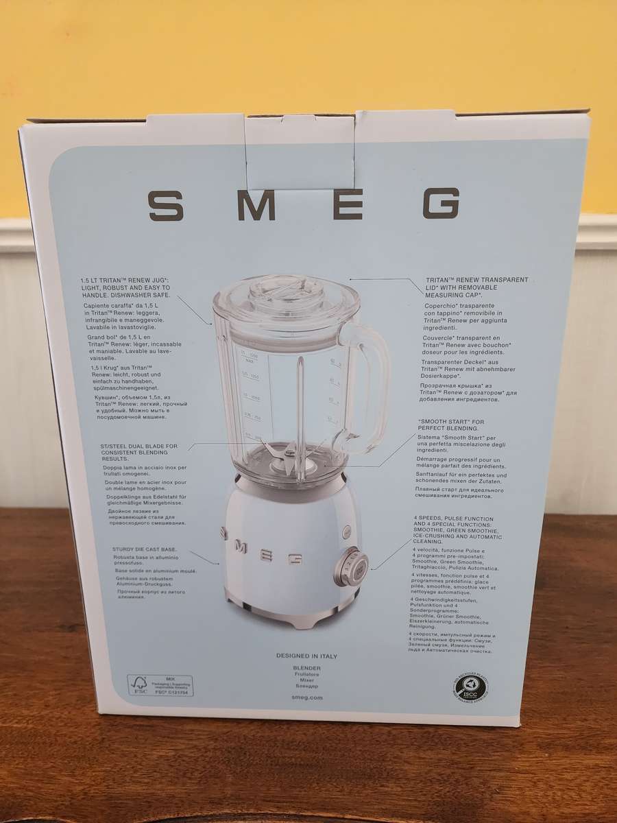 Brand New Smeg Table Blender - Vintage Cream
