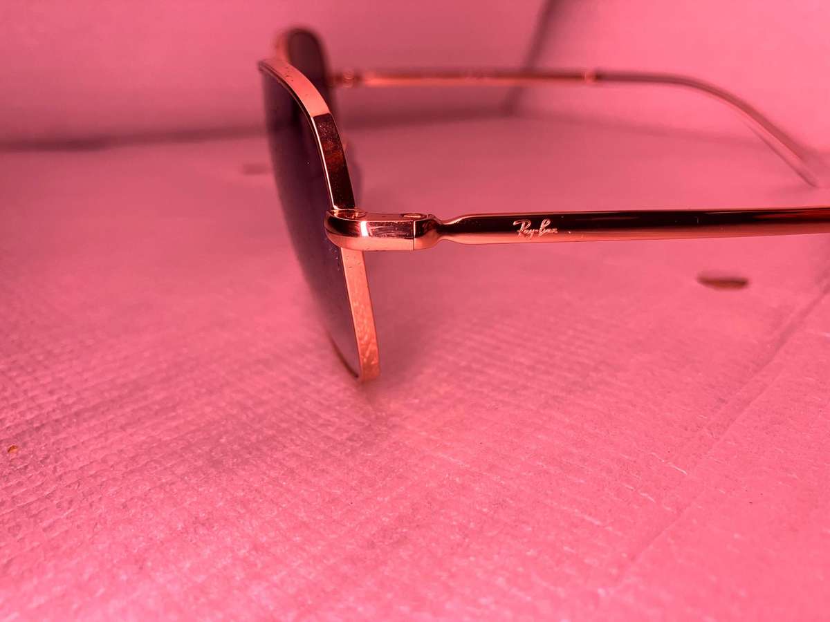 Ray Ban RB3733 SUNGLASSES