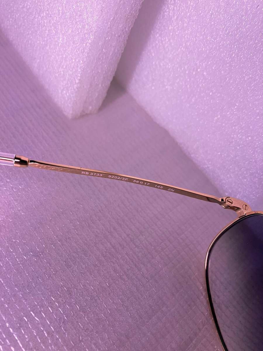 Ray Ban RB3733 SUNGLASSES