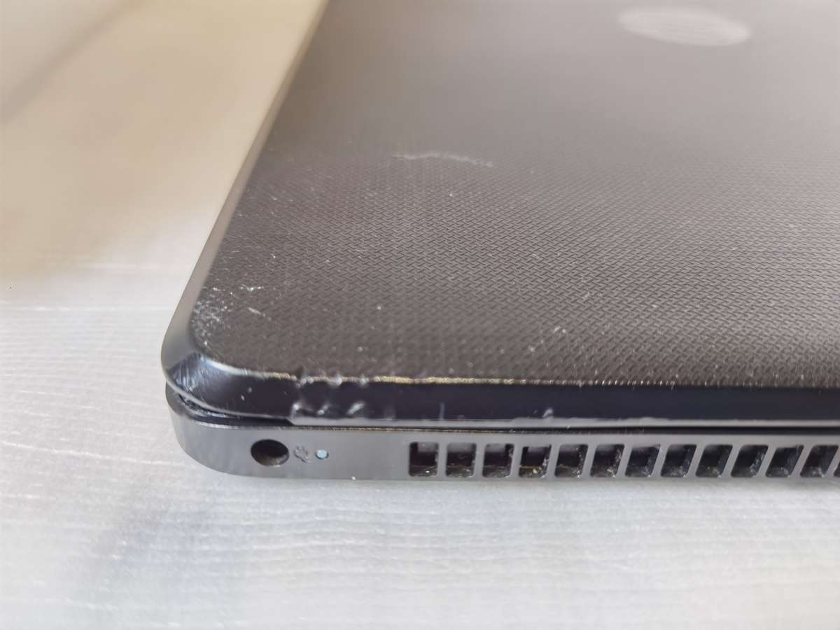 hp intel Celeron model:15-ra015ni