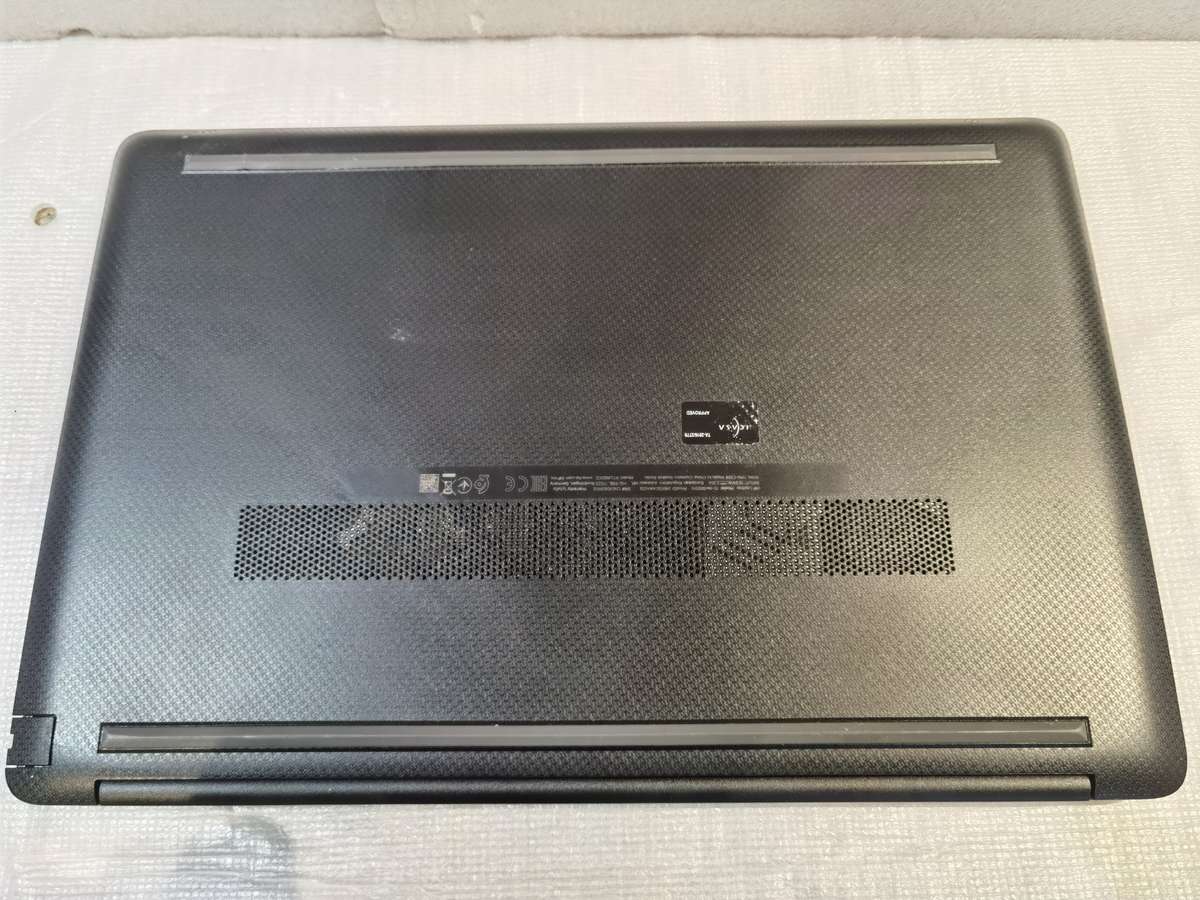 HP  15-dw3xxx Laptop corei3-11th gen 15.6"