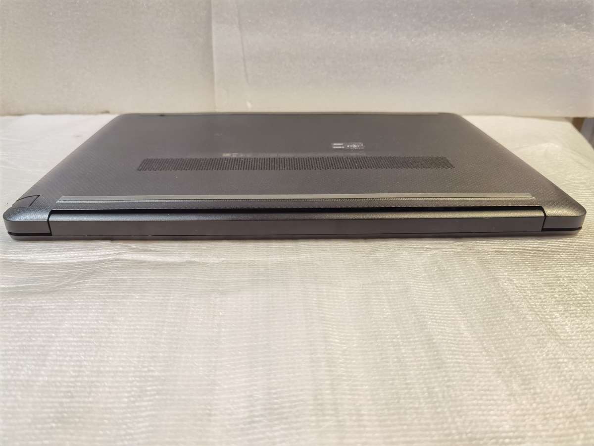 HP  15-dw3xxx Laptop corei3-11th gen 15.6"