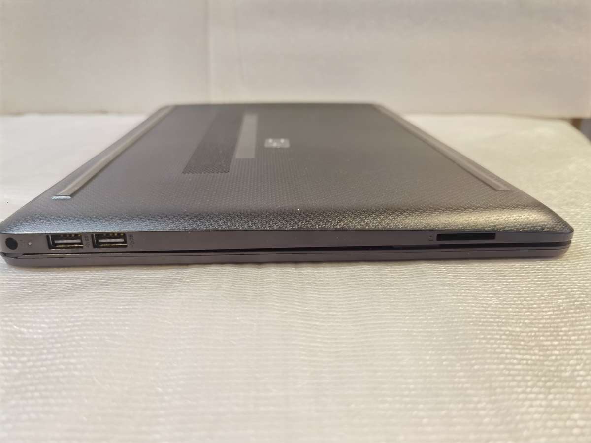 HP  15-dw3xxx Laptop corei3-11th gen 15.6"