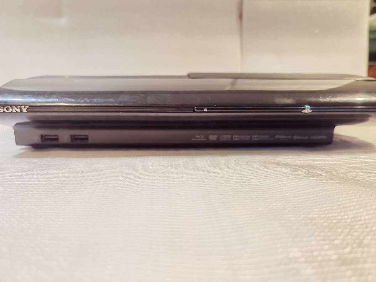 Play station 3 cech-4303a console