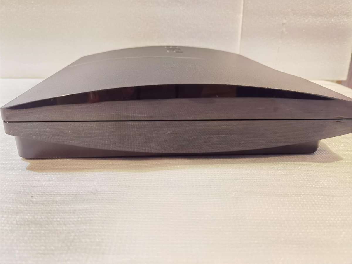 Sony PlayStation 3 Slim 250GB Black Console