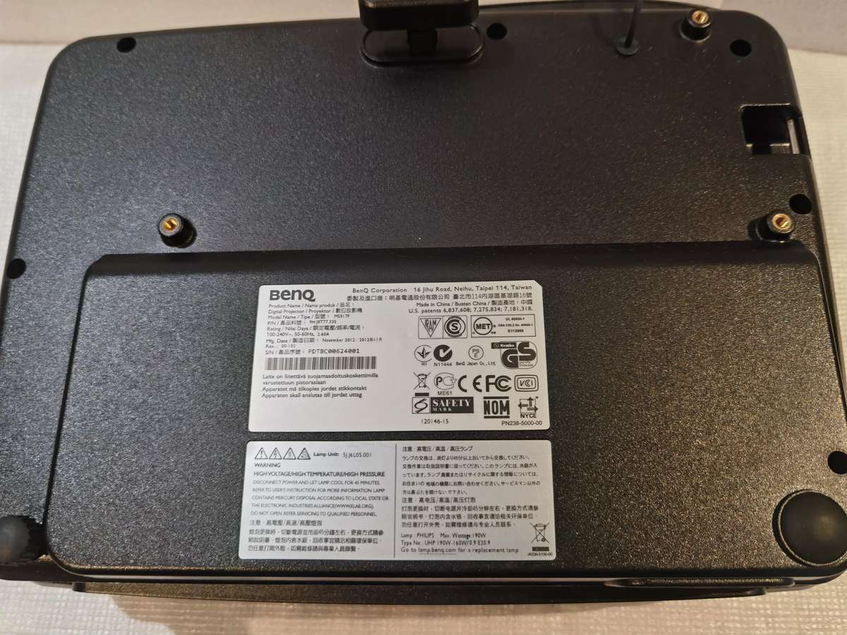 ben q projector MS517F