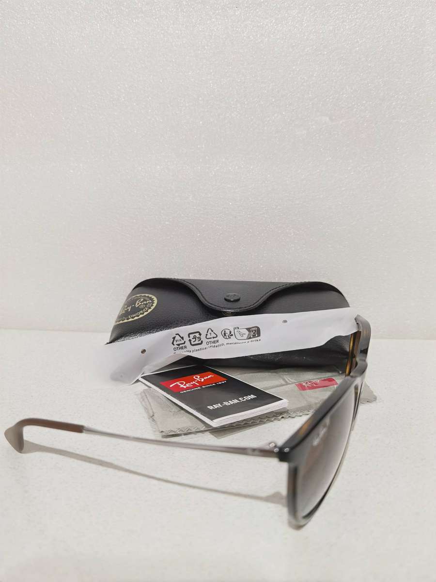 rayban 4171 erika edition