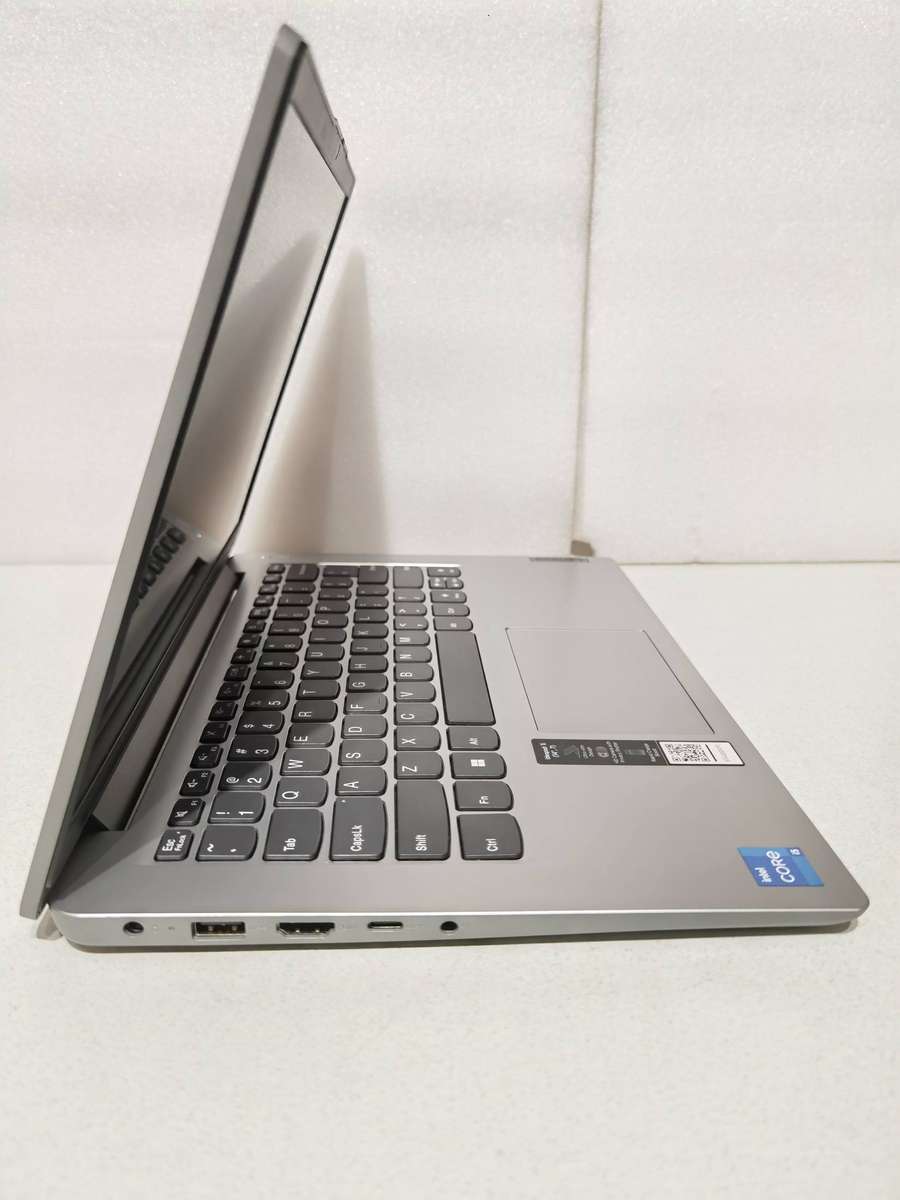 lenovo ideapad 1I