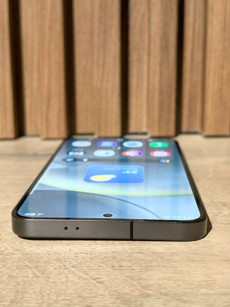 Samsung s24+, Model-S926B/DS