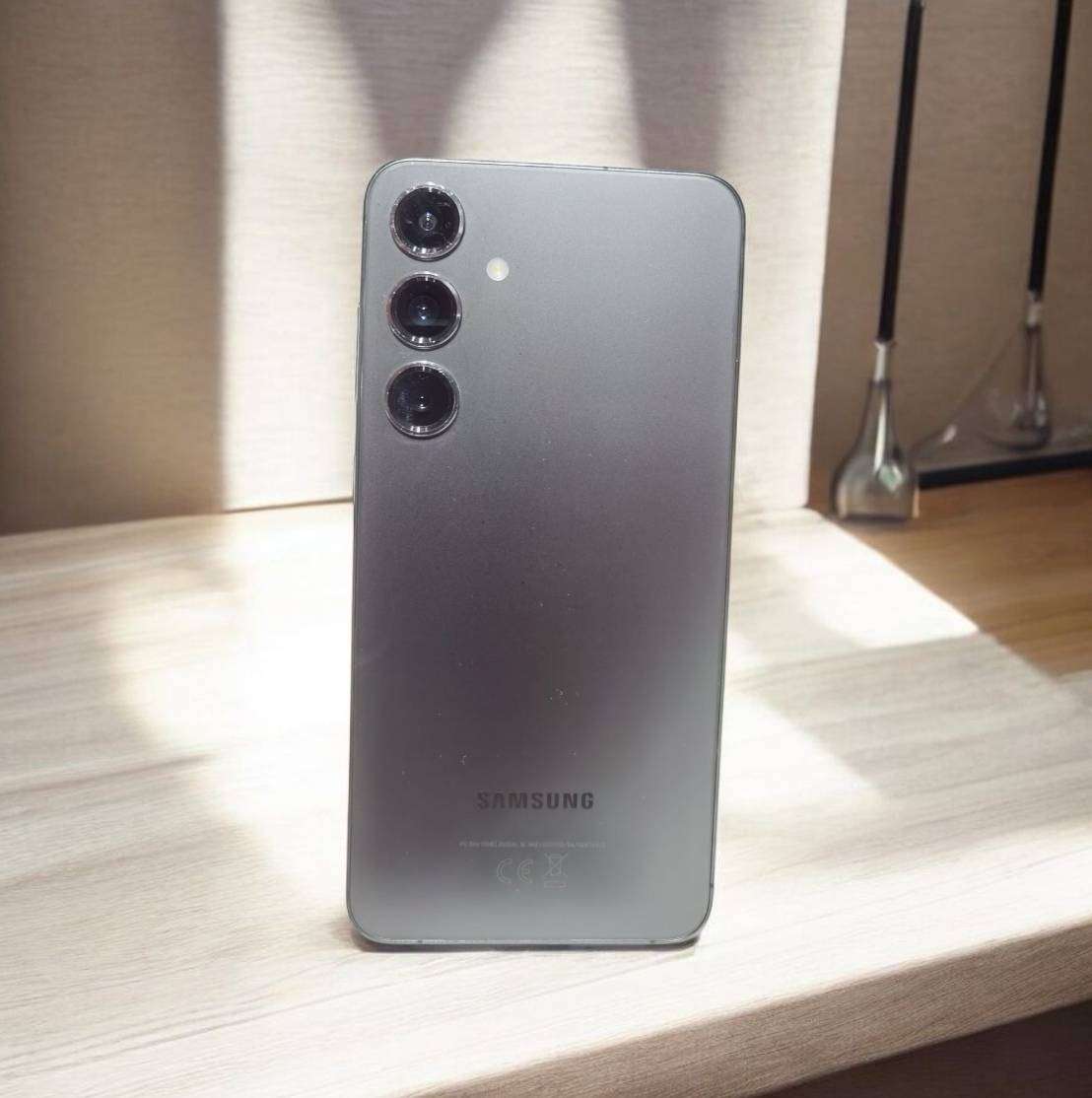 Samsung S24+ SM-S926B/DS