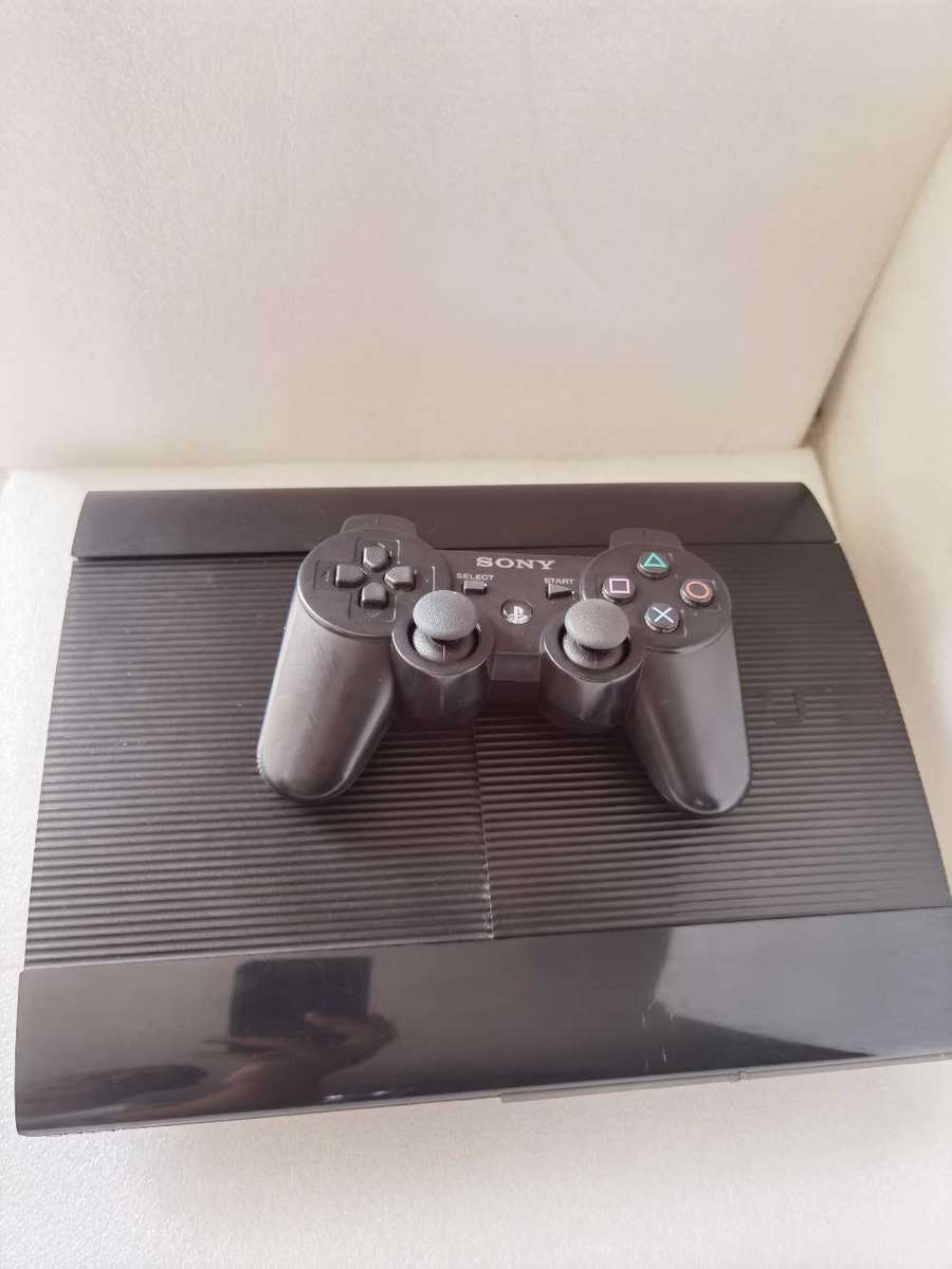Play station 3 CECH-4304C