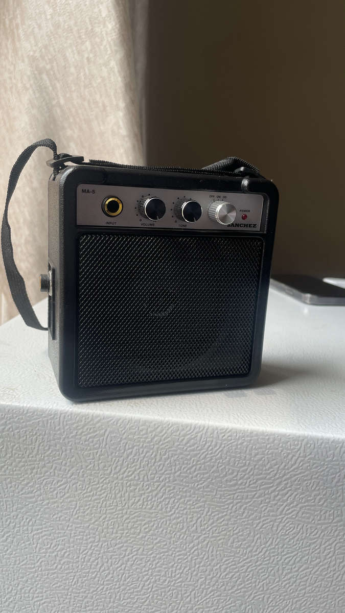 Sanchez Practice Guitar AMP MA-5