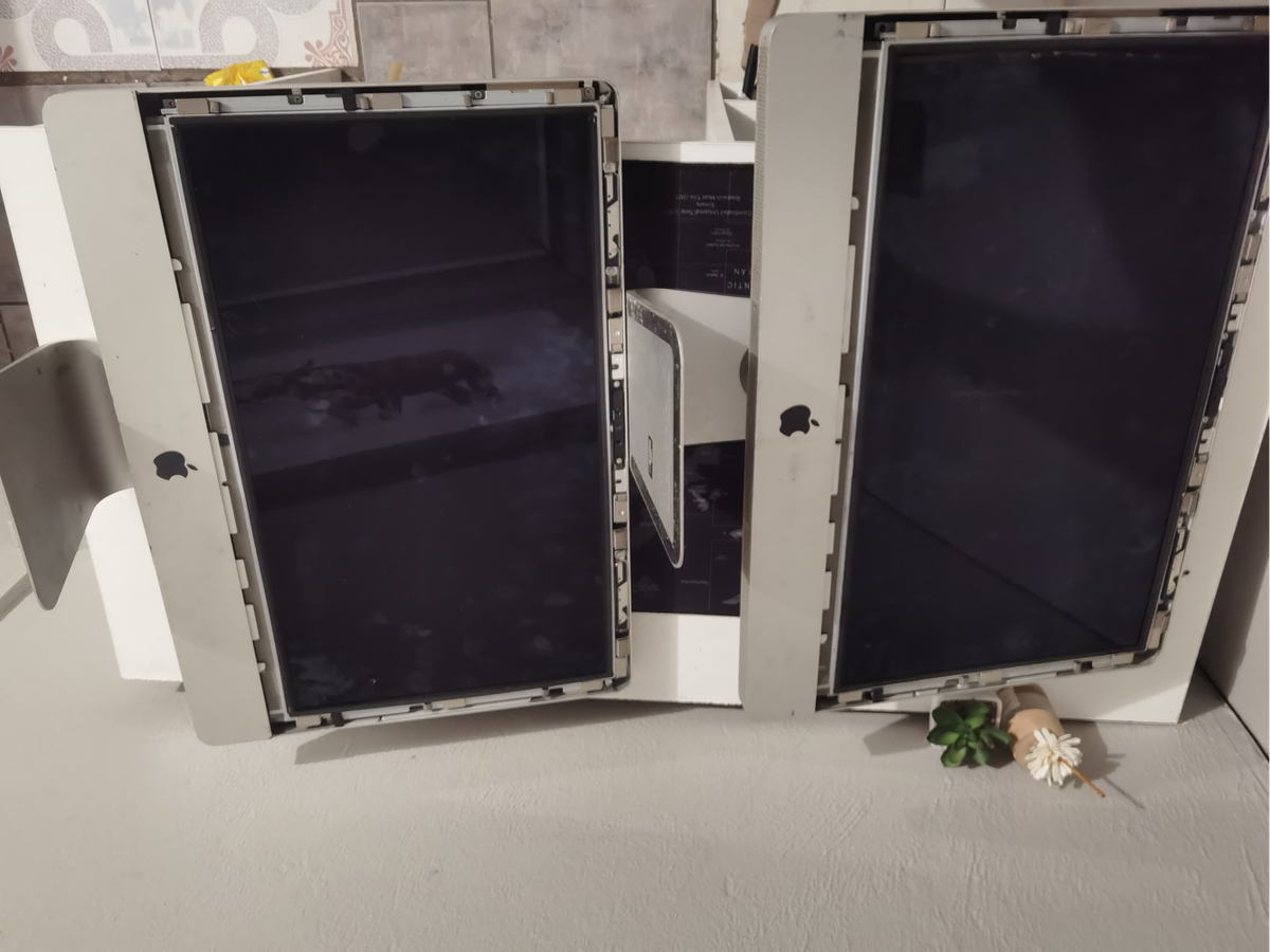 iMac x2, for spares