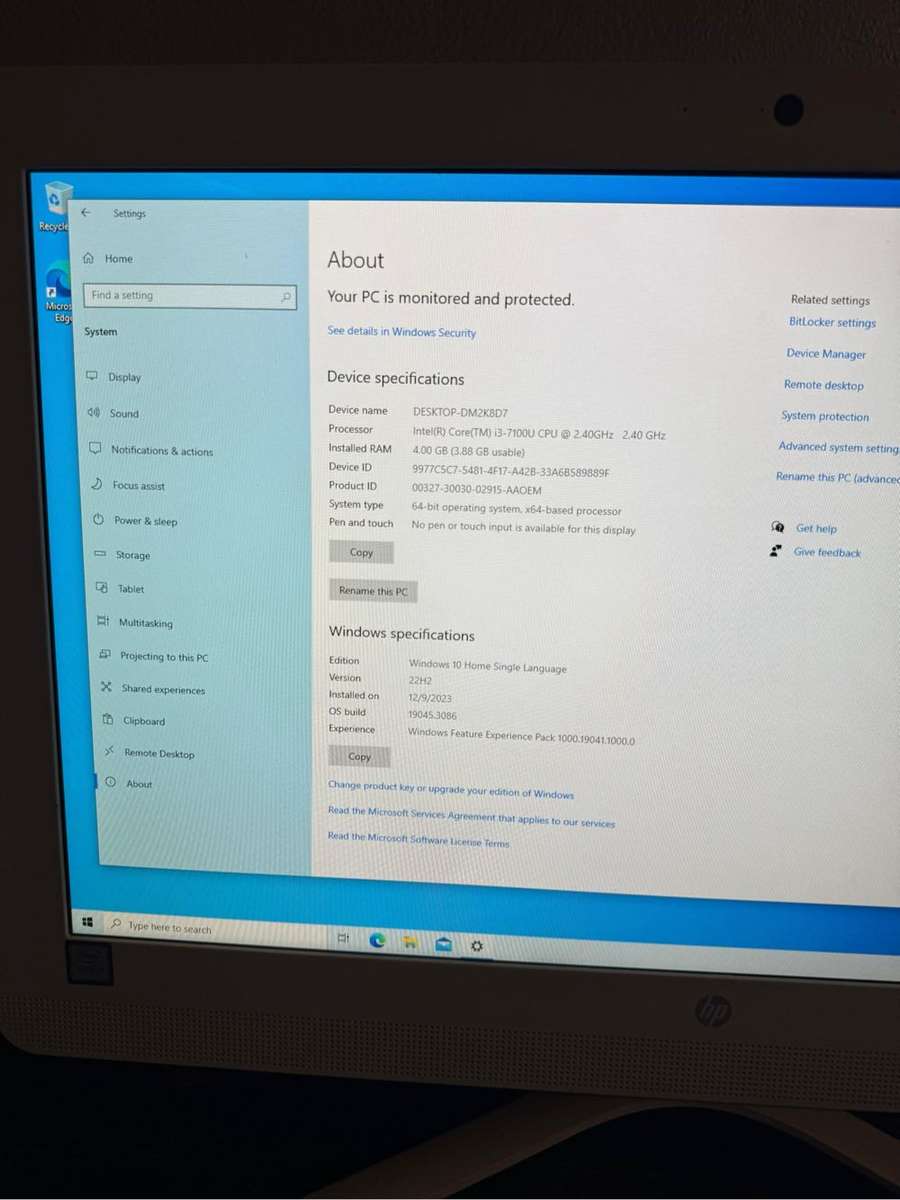 HP All in One 7th Gen, 1TB, 4GB ram