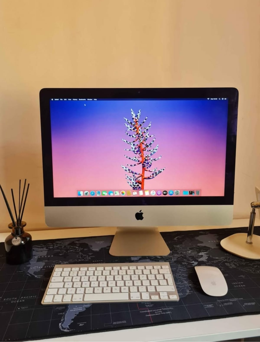 2013 Ultraslim 21' Retina Apple iMac | Quad Core i5, 8GB Ram, 512GB SSD, FHD