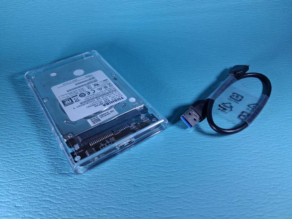 Bundle Deal: Ultra-Fast USB 3.1 Transparent HDD Enclosure + Toshiba 500GB 2.5" Drive