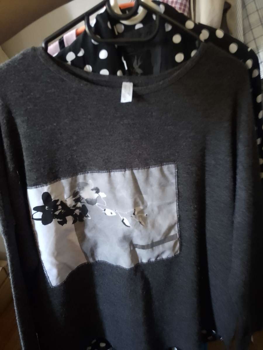 +-30 mixed clothing items