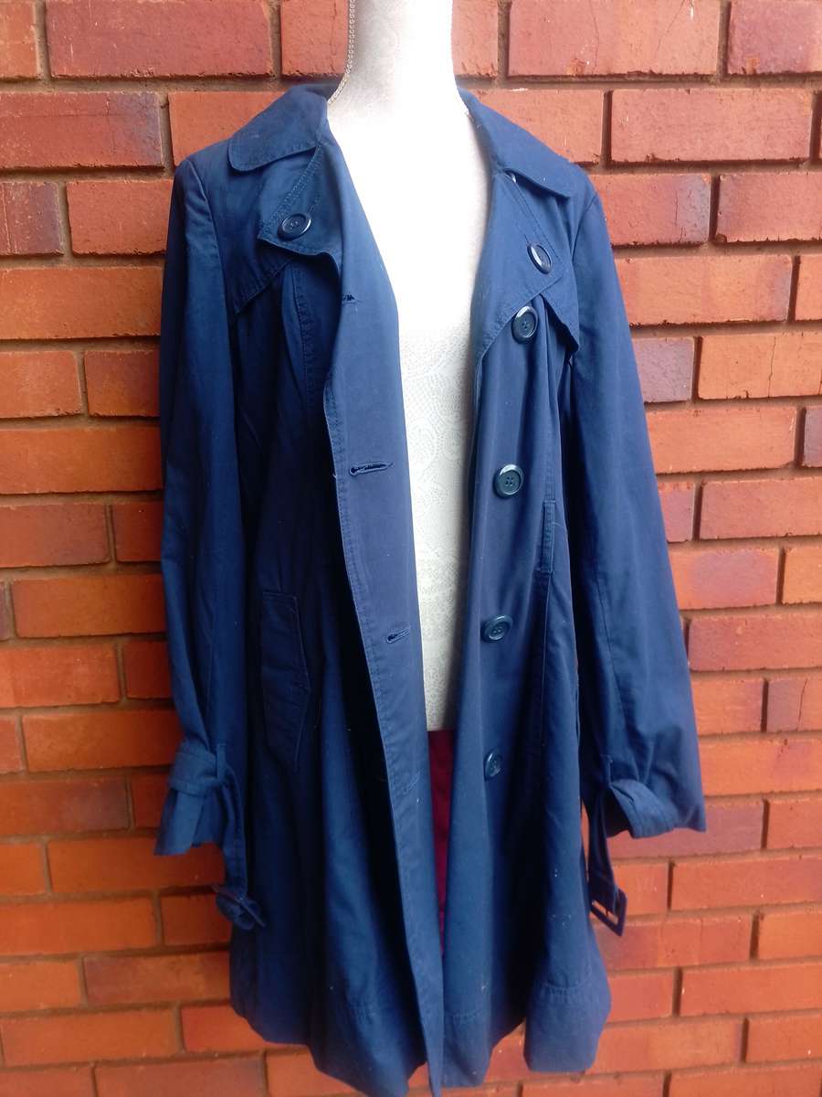 Size 18/42 atmosphere coat