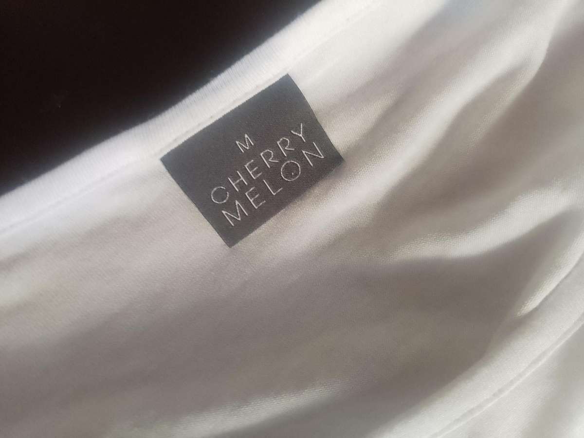 Ladies clothing lot (+-60 items)