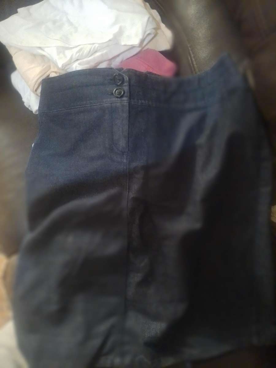 Ladies clothing lot (+-60 items)