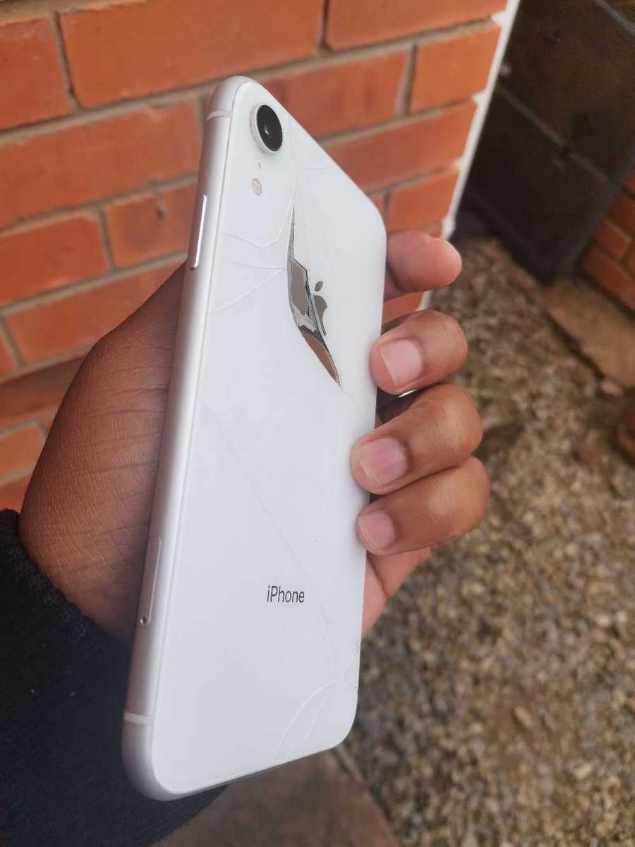 Iphone xr 64gig