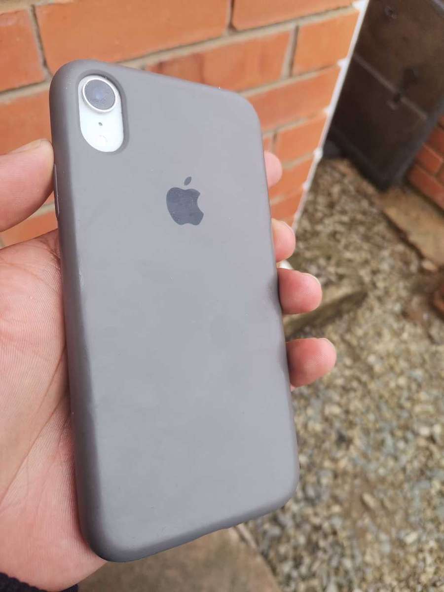 Iphone xr 64gig
