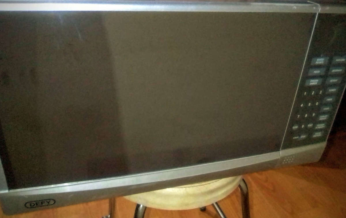 Defy Microwave Oven 40L