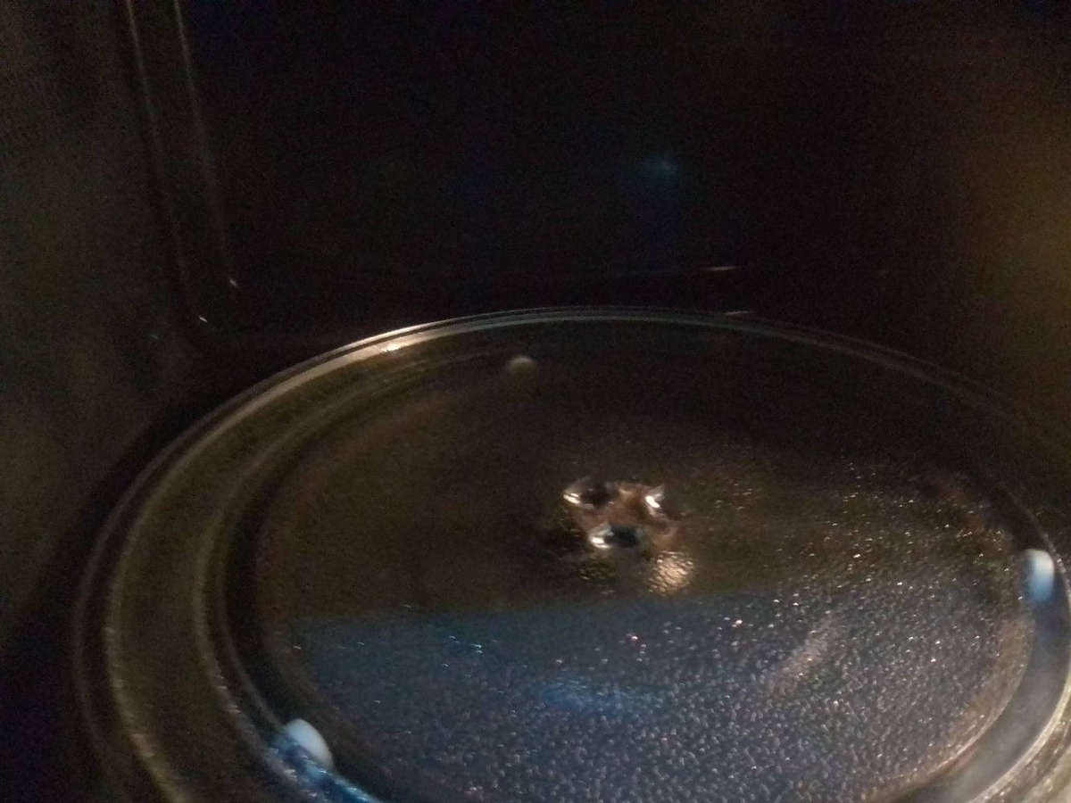 Defy Microwave Oven 40L