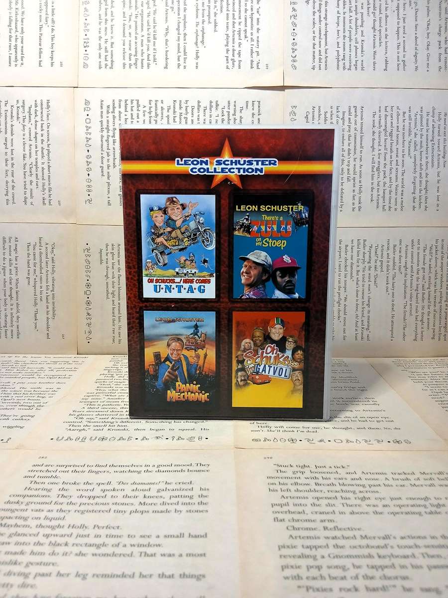 Leon Schuster Comedy Collection - 8 Disc [DVD]