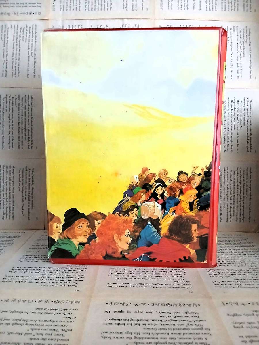 Vintage Story Teller Storybook with Cassettes 1 to 13 [Cassette]