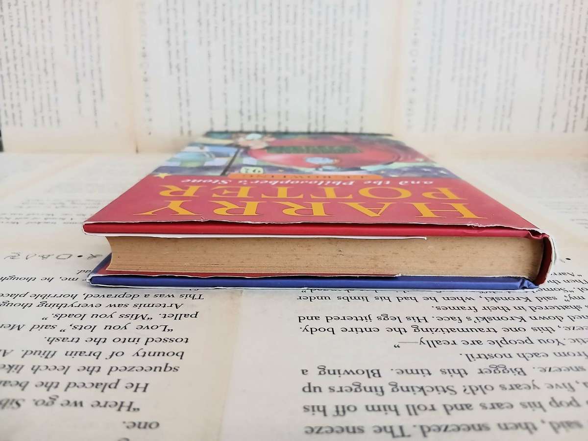 Harry Potter and the Philosopher's Stone by JK Rowling [Hardcover] [First Edition - 19th Printing]
