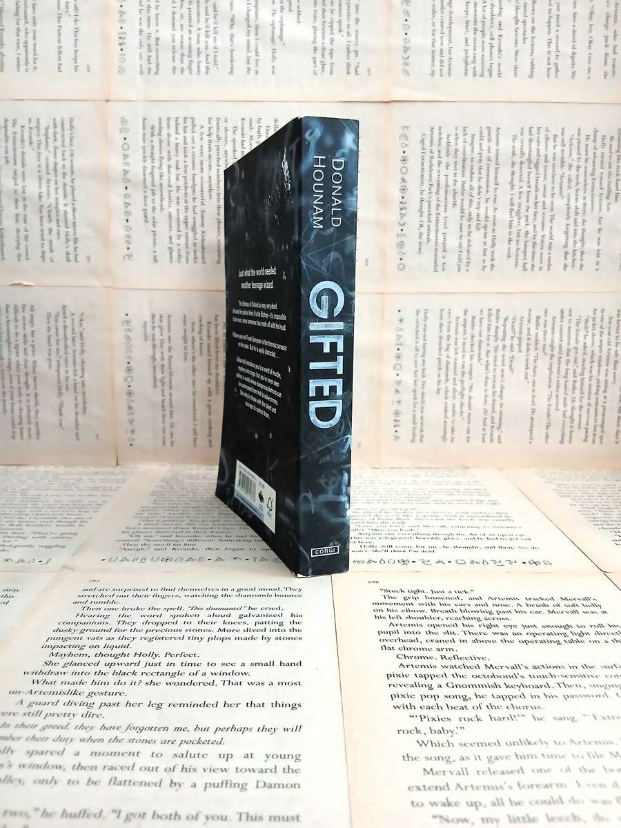 Gifted by Donald Hounam [Gifted Book 1]