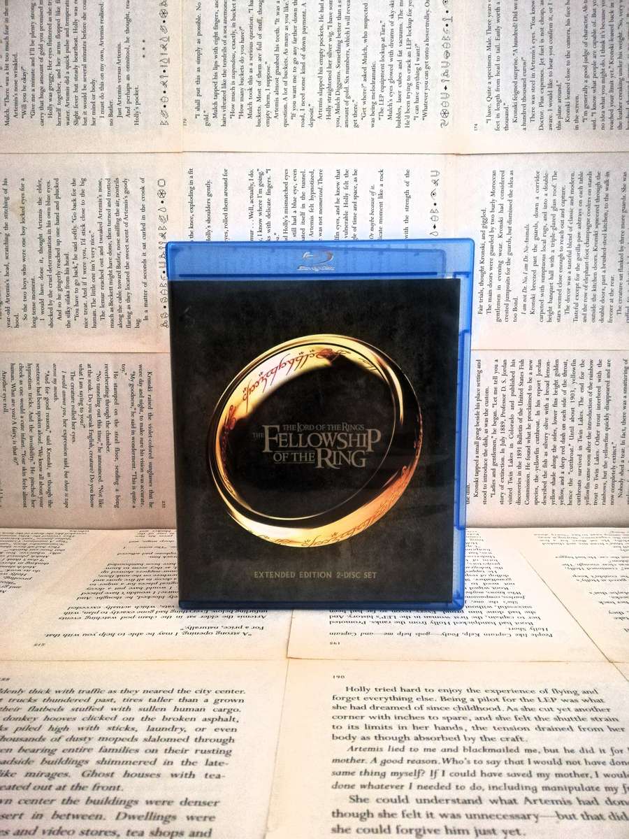 The Lord of The Ring: The Fellowship Of The Ring [Extended Version] [Blu-ray]