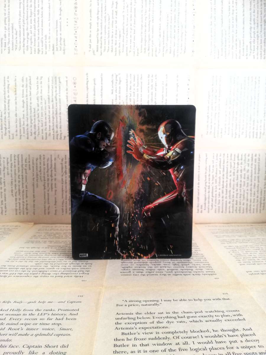Captain America Civil War 3D + 2D Blu Ray Steelbook [Blu-ray]