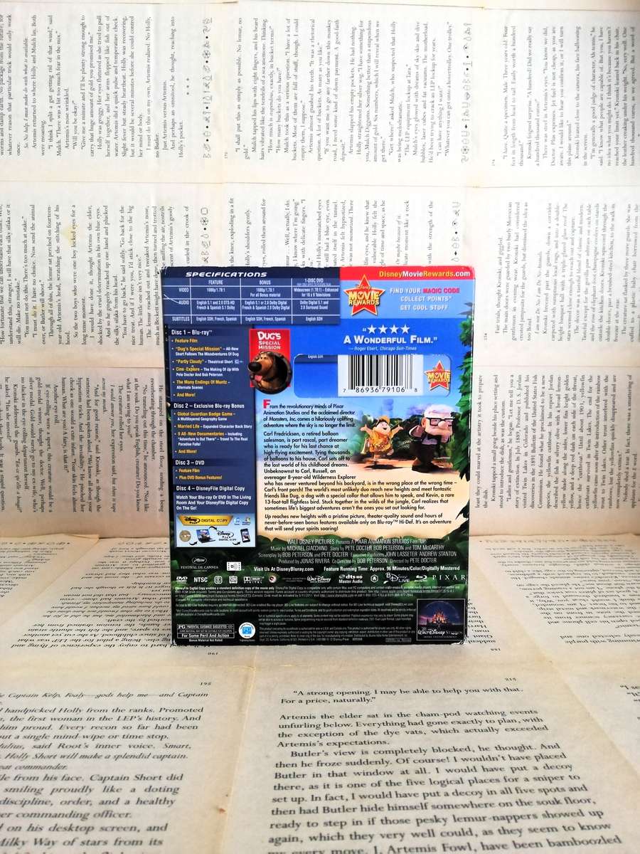 UP Disney [Blu-ray + DVD + Digital Copy] [Region 1 + Region A] [4 Disc]