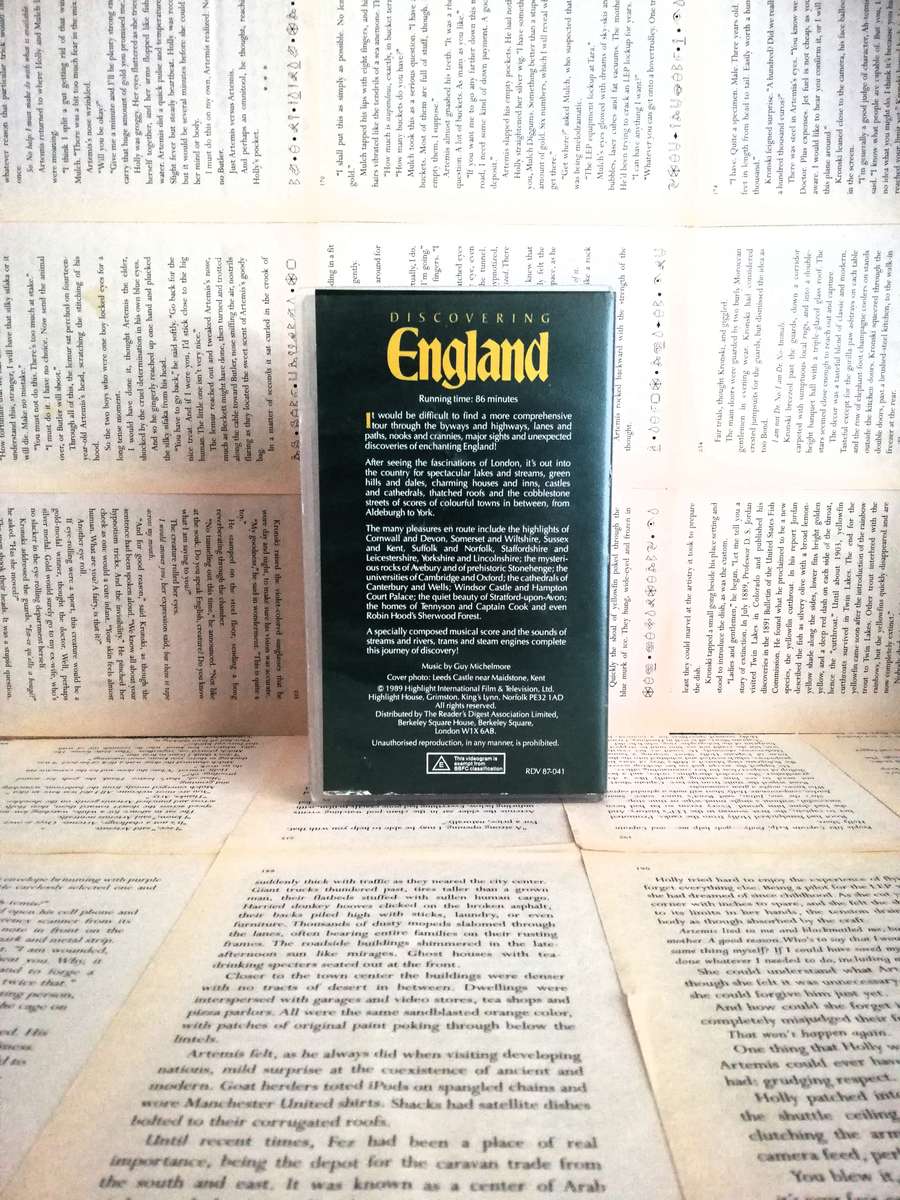 Reader's Digest Discovering England - Movie VHS Tape (1989) [VHS]