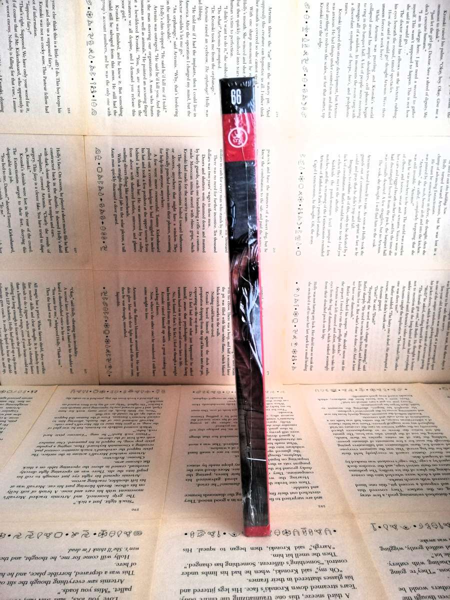 Captain Britain - Marvel's Mightiest Hero Volume 66 [Graphic Novel]