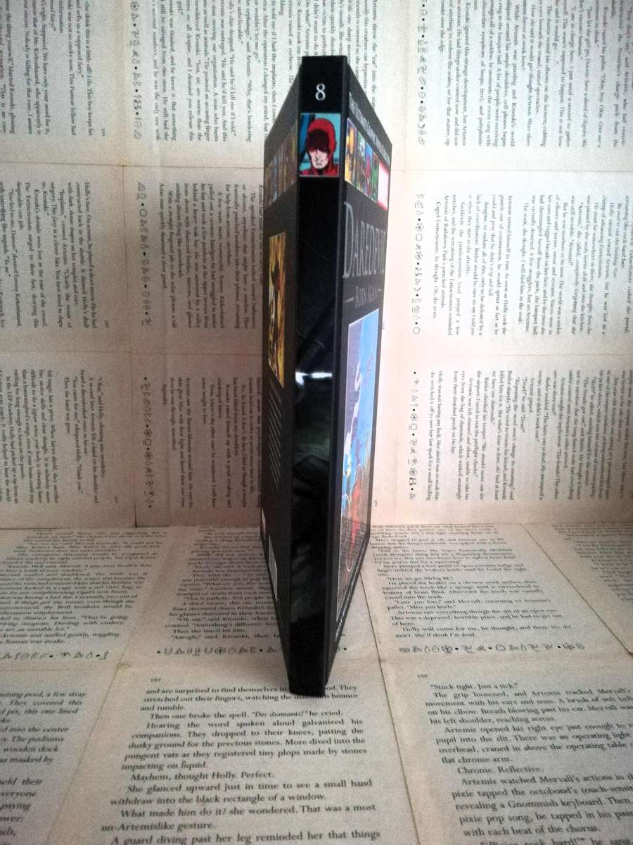 Daredevil: Born Again (Marvel Ultimate Graphic Novel Collection #8) [Graphic Novel]