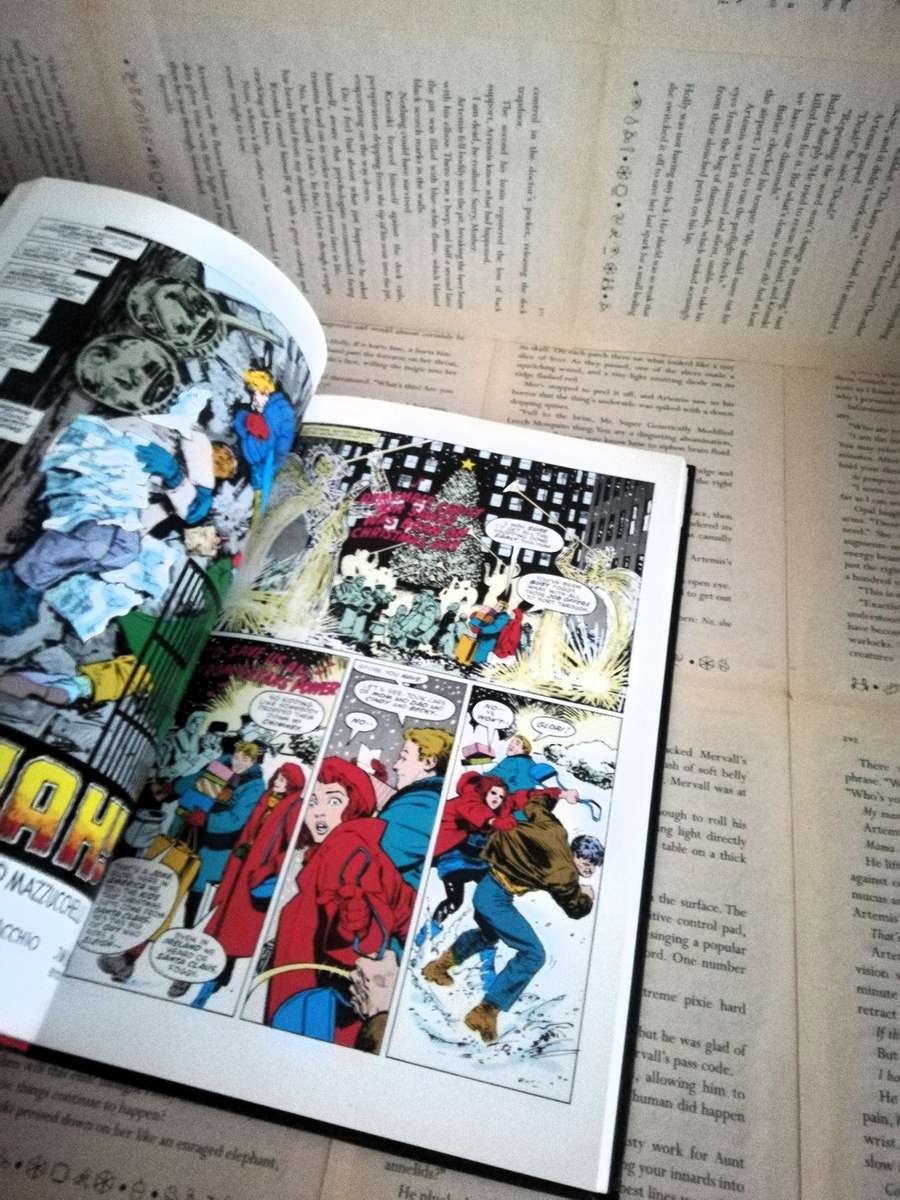 Daredevil: Born Again (Marvel Ultimate Graphic Novel Collection #8) [Graphic Novel]