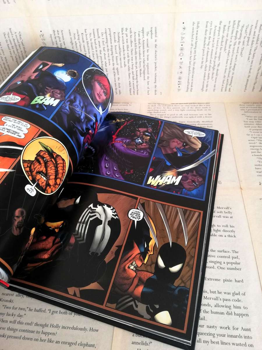 Fallen Son: The Death of Captain America (Marvel Ultimate Graphic Novel Collection #51)