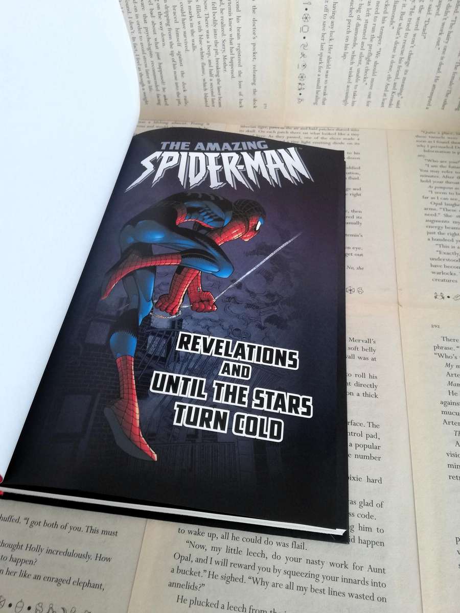 The Amazing Spider-Man: Revelations & Until the Stars Turn Gold (Marvel Ultimate Graphic Novel #22)