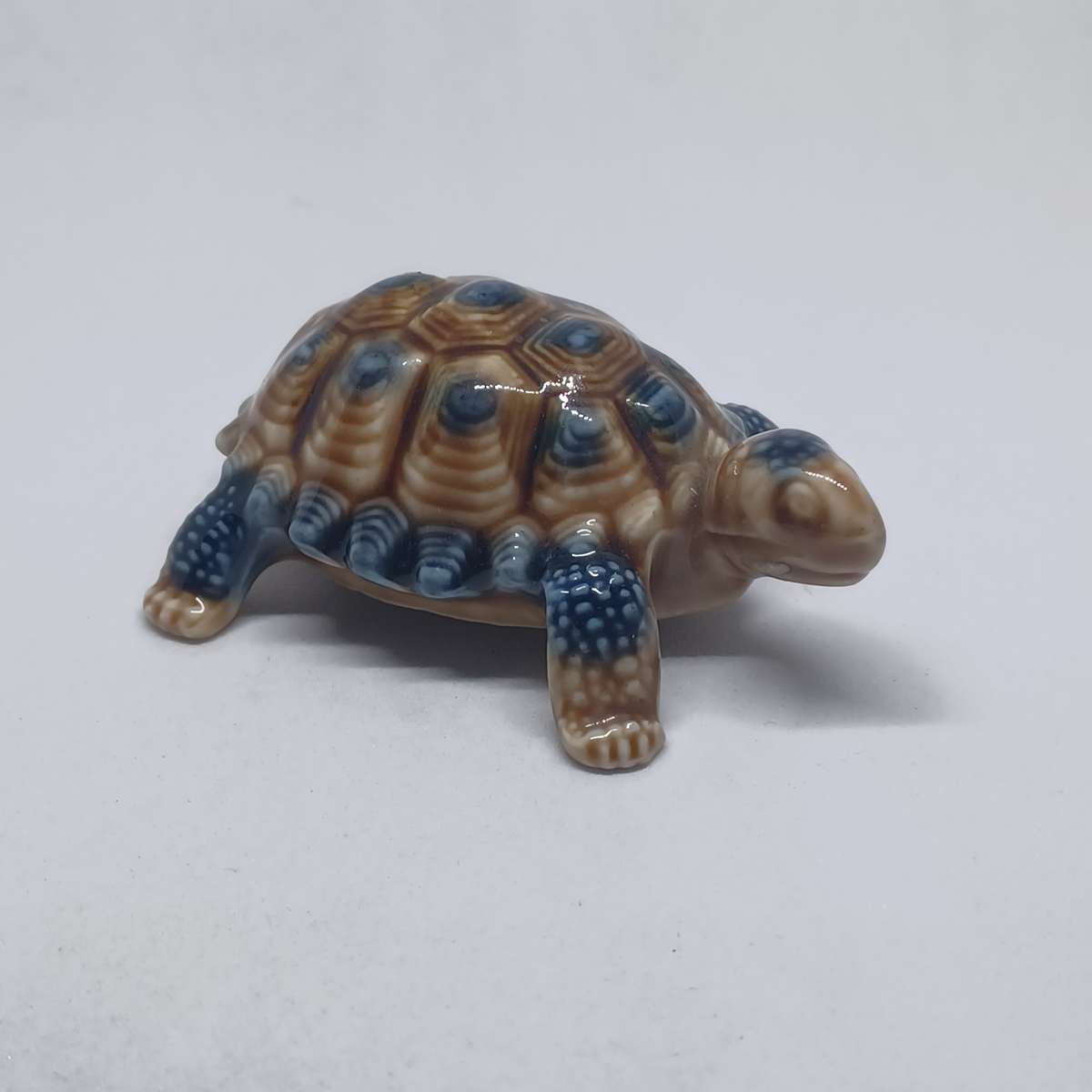 Vintage Wade Porcelain Tortoise made in England - 8cm