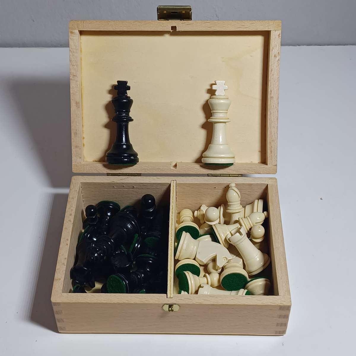 Vintage 1960 Chess Set complete (no Board)