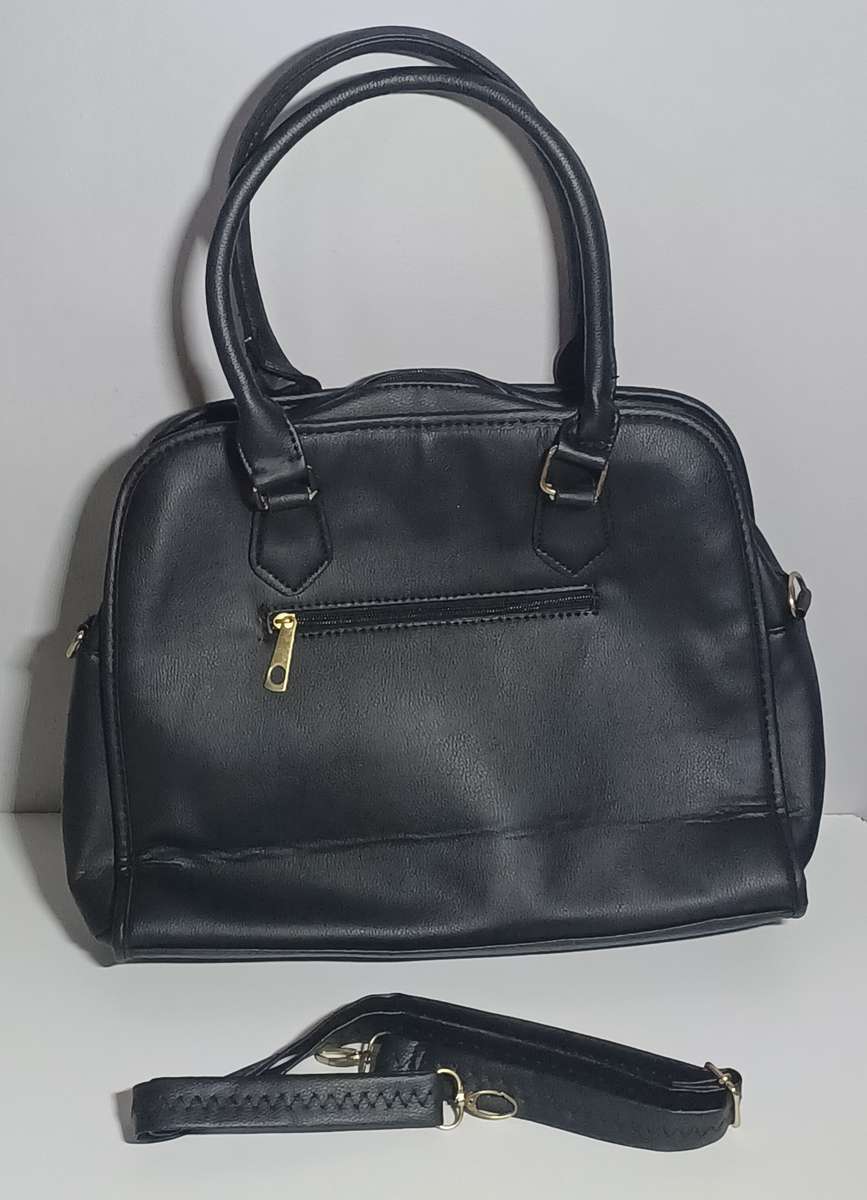 Black Prasdos Womens Hand bag with shoulder strap (42 x 28cm) unused