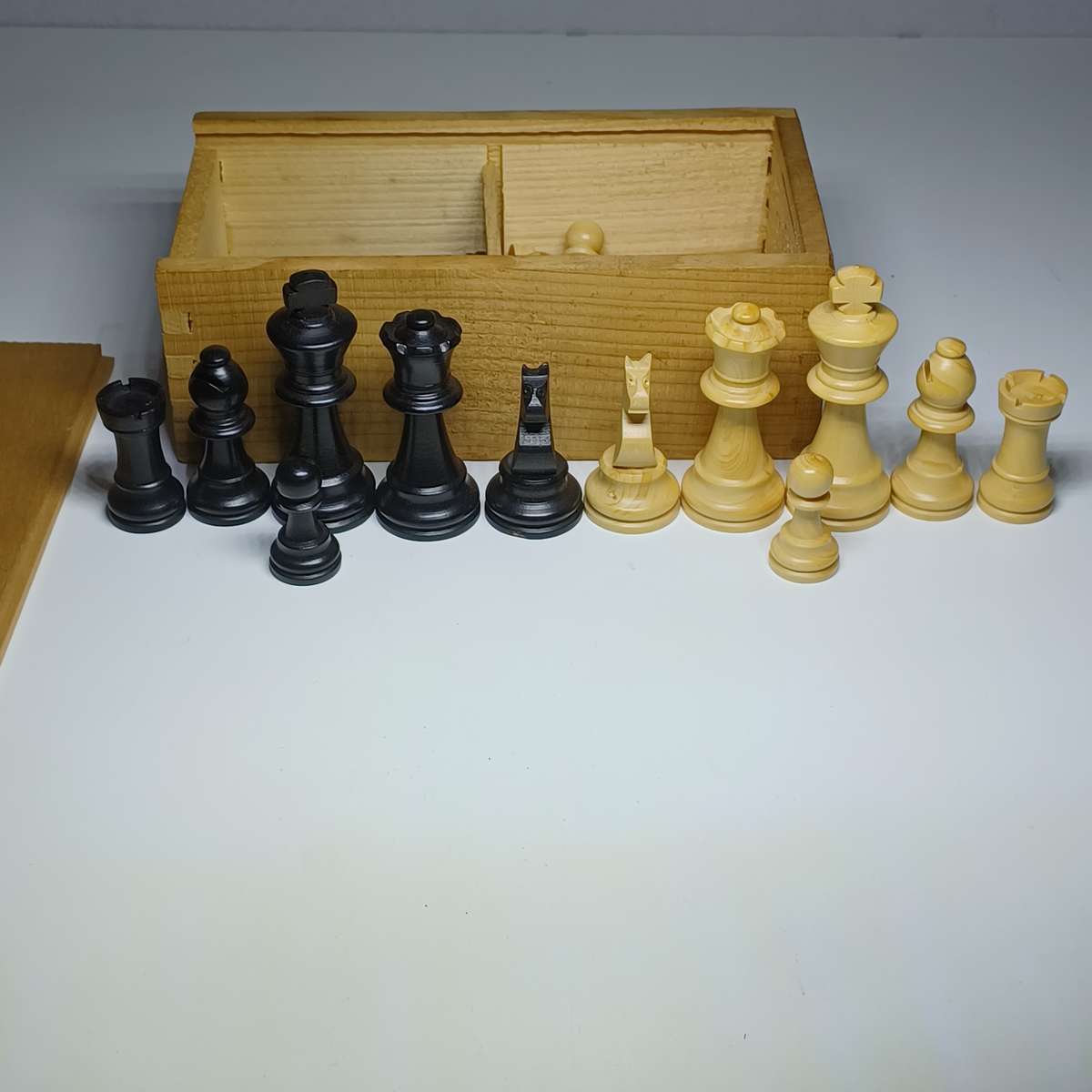 Vintage French Wooden Chess Set in wooden box (king size - 6cm) Box size (15x8 cm)