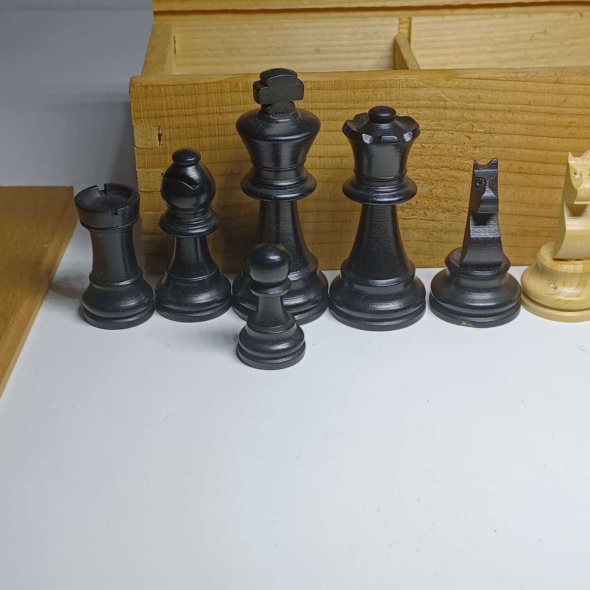 Vintage French Wooden Chess Set in wooden box (king size - 6cm) Box size (15x8 cm)
