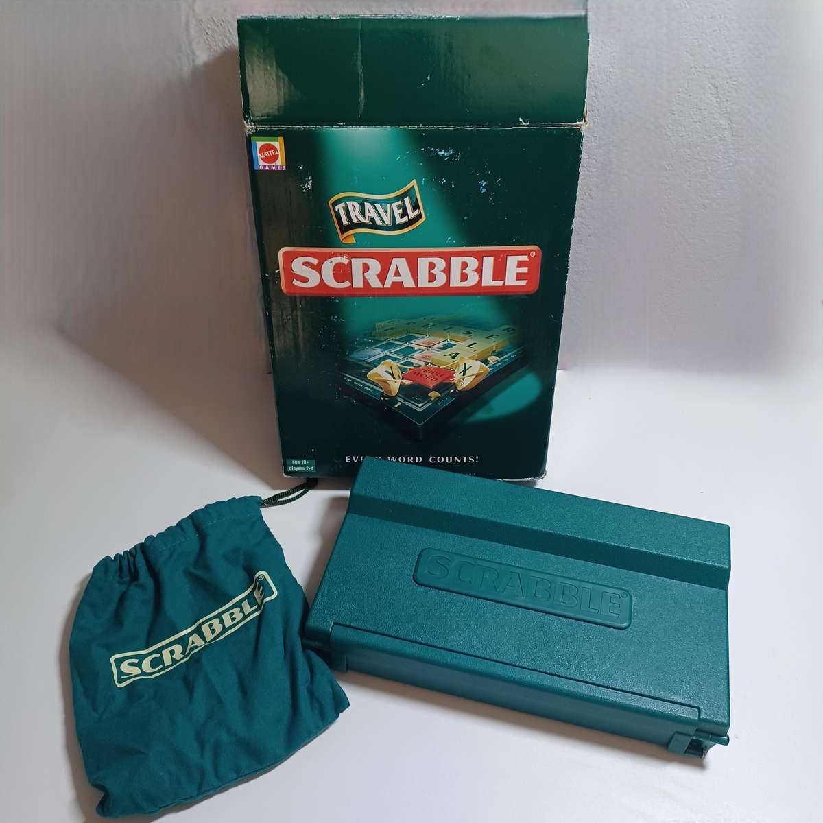 Mattel Games Travel Scrabble set, Complete