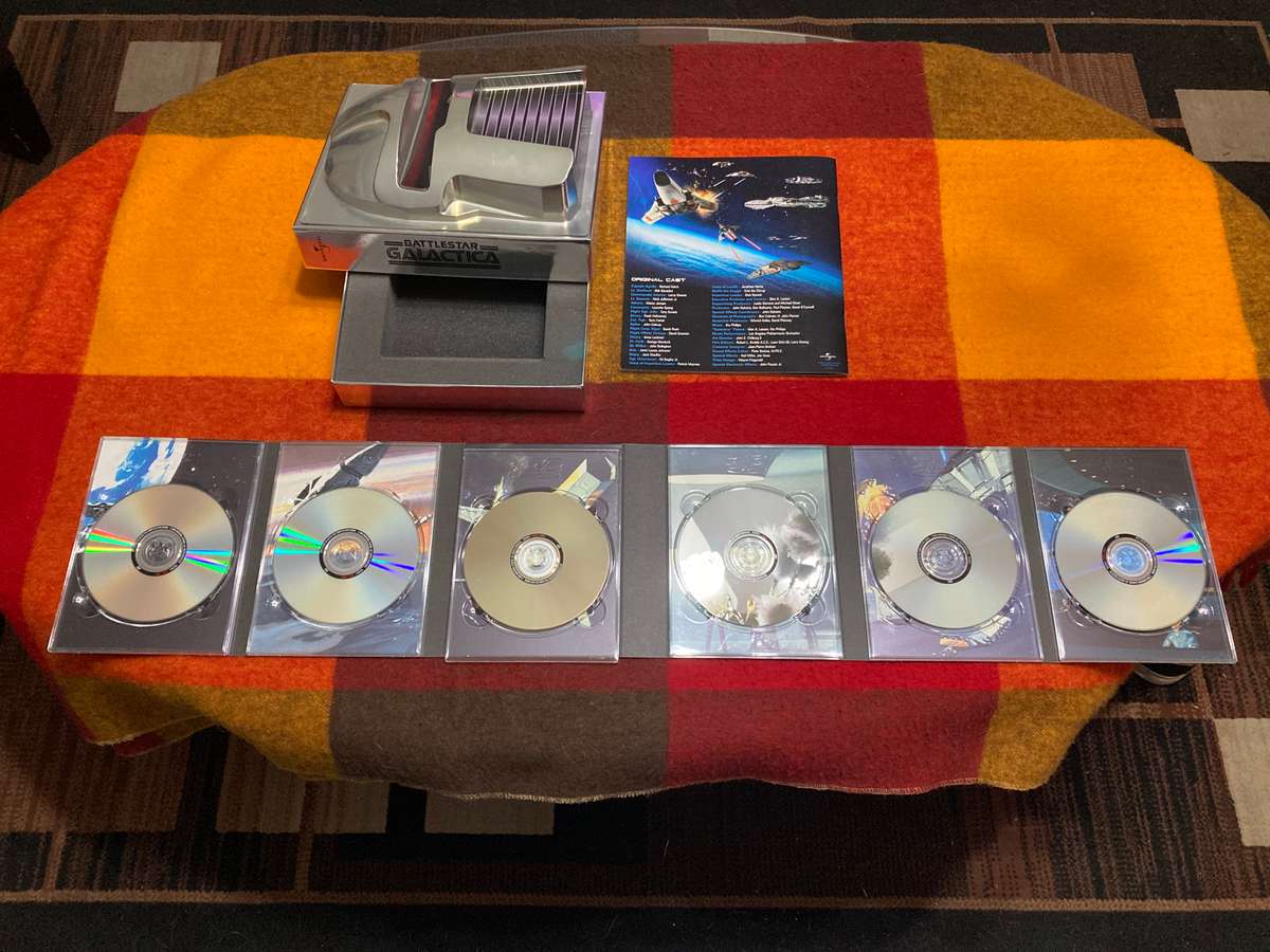Battlestar Galactica - The Complete Epic Series DVD Collector's Box Set - NTSC